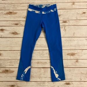 Lululemon Run: INSPIRE CROP II Beaming Blue / Laceoflage Polar Size 2